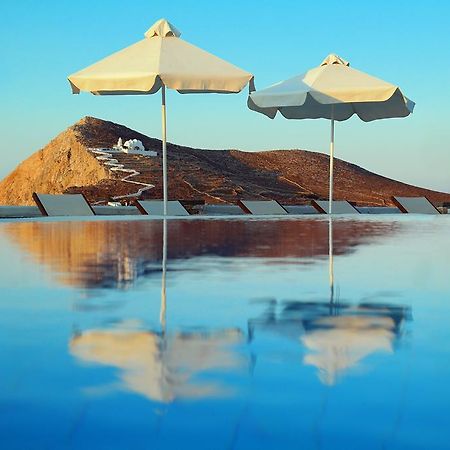 Miramare Hotel Folégandros エクステリア 写真