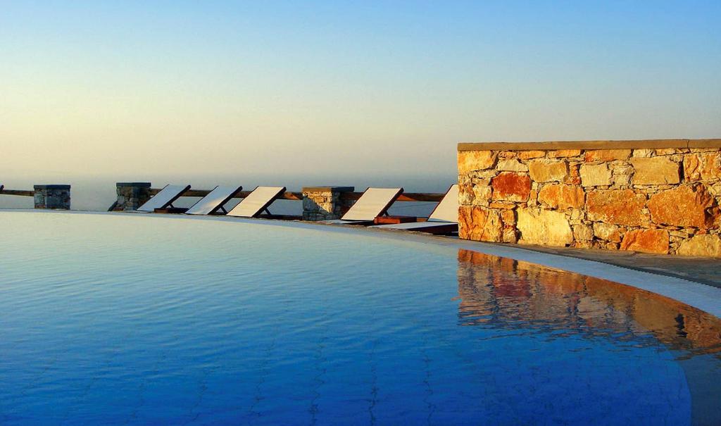 Miramare Hotel Folégandros エクステリア 写真
